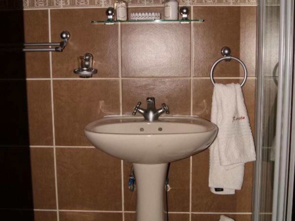 Ruresta Guesthouse Bloemfontein Buitenkant foto