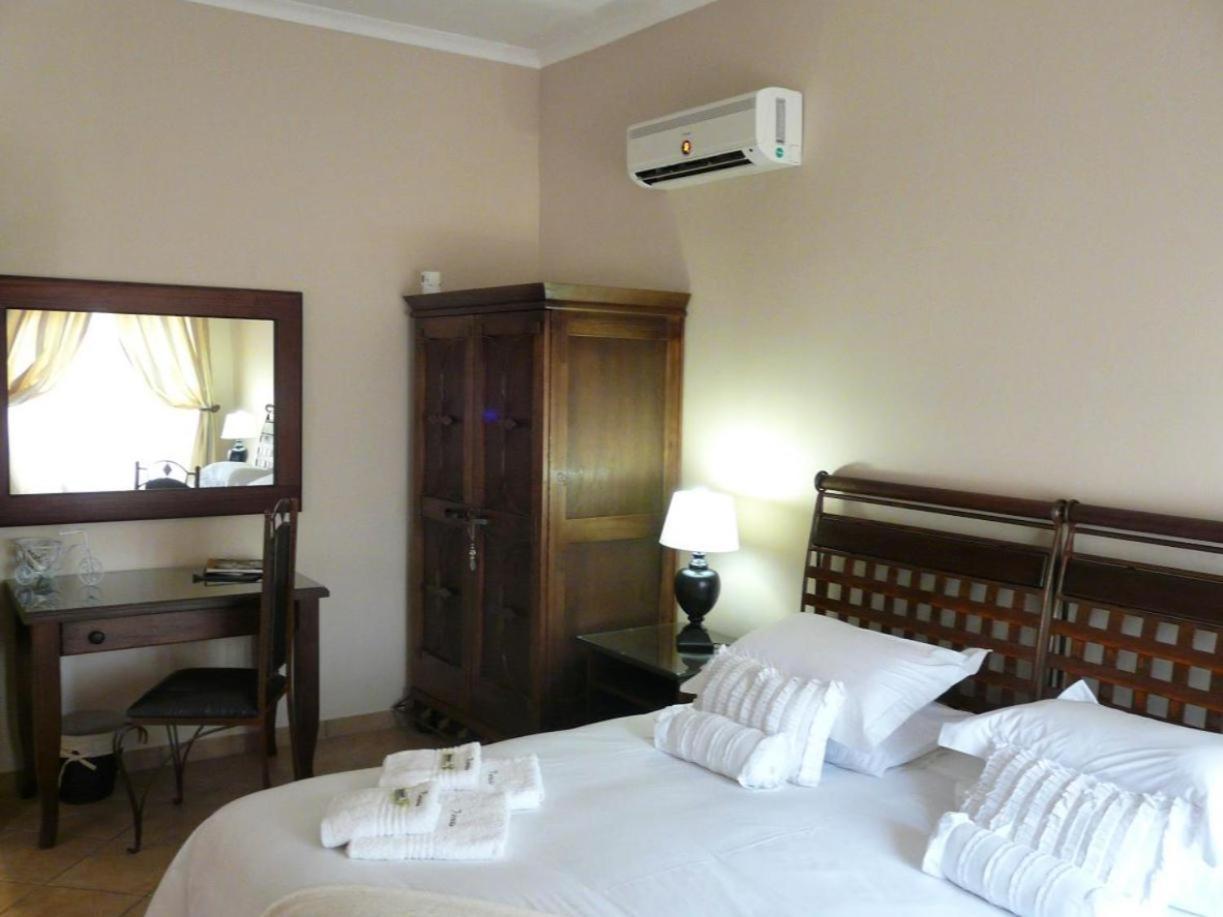 Ruresta Guesthouse Bloemfontein Buitenkant foto